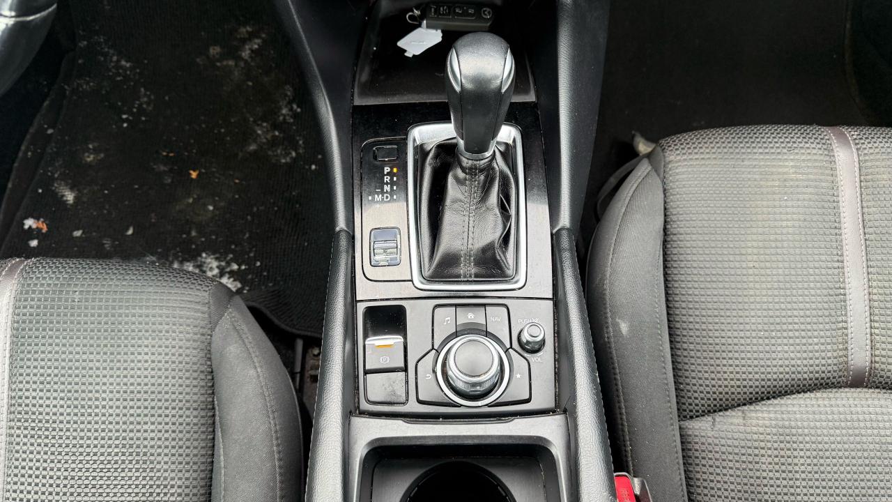 2018 Mazda MAZDA3 GS - Photo #14
