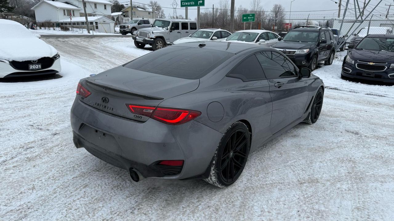 2017 Infiniti Q60 3.0T Red Sport 400 Photo4