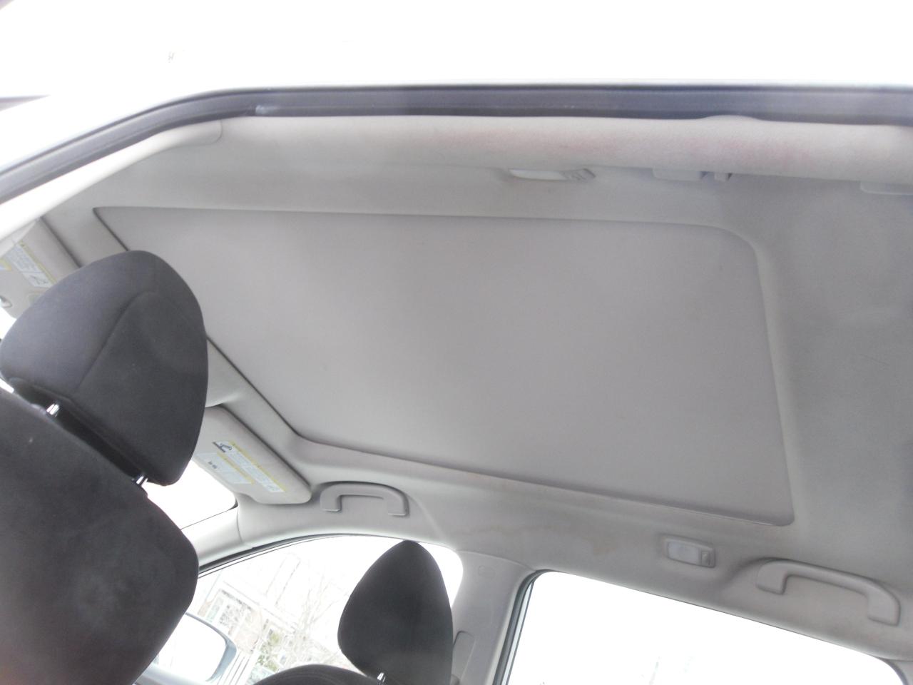 2014 Nissan Rogue SV - Photo #9