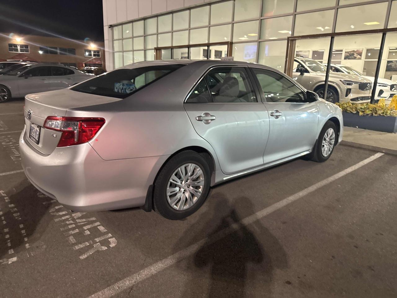 2013 Toyota Camry LE - Photo #4