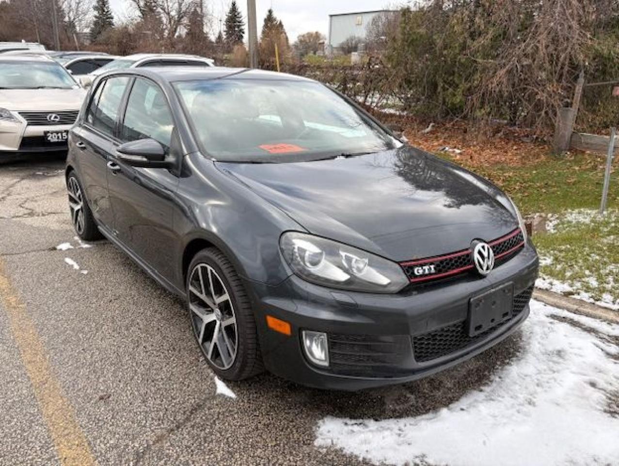 2012 Volkswagen Golf GTI Photo