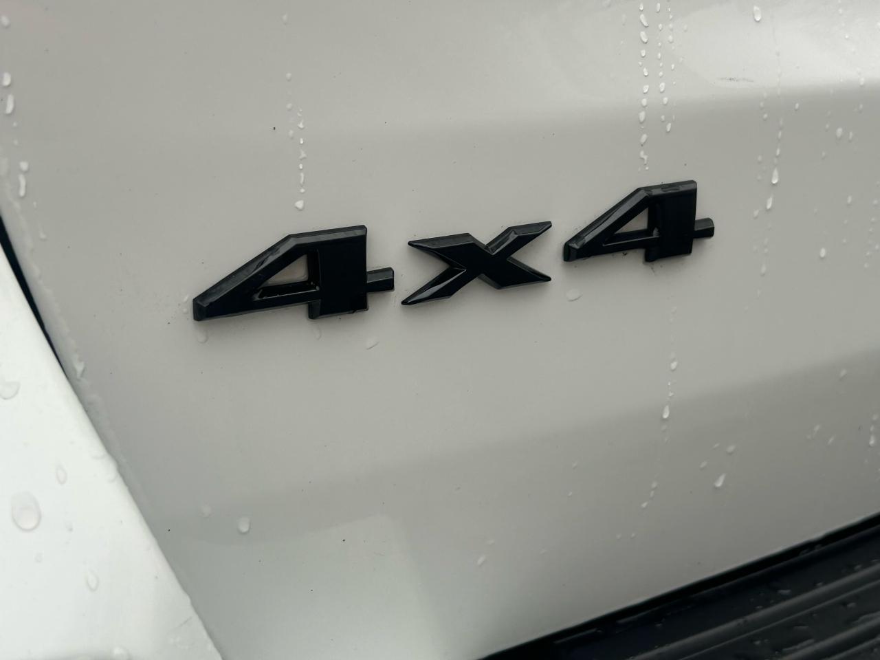 2020 Jeep Grand Cherokee Altitude - Photo #16