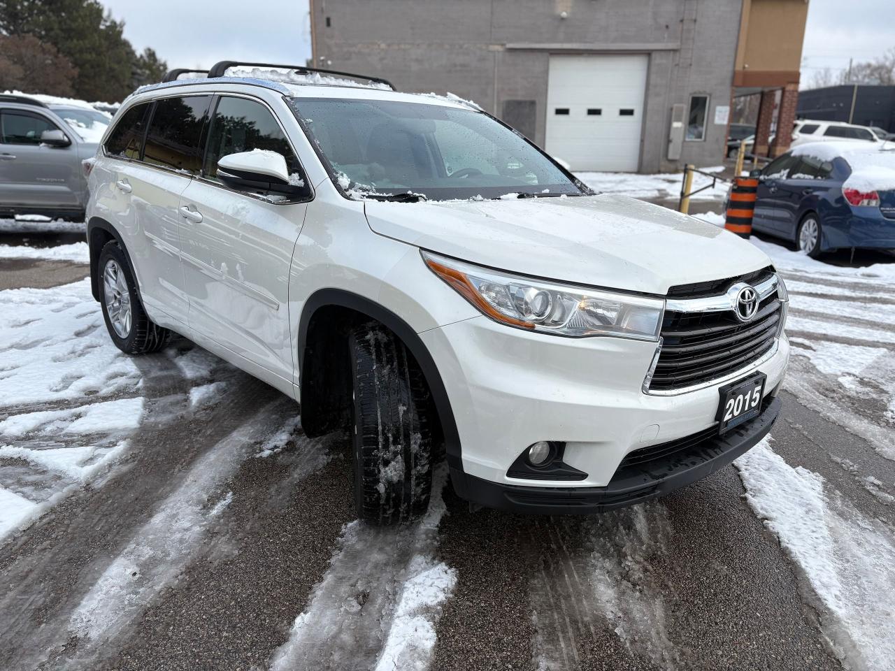 2015 Toyota Highlander LIMITED,7 PASSENGERS,NO ACCIDENT,NAV,CERTIFIED Photo
