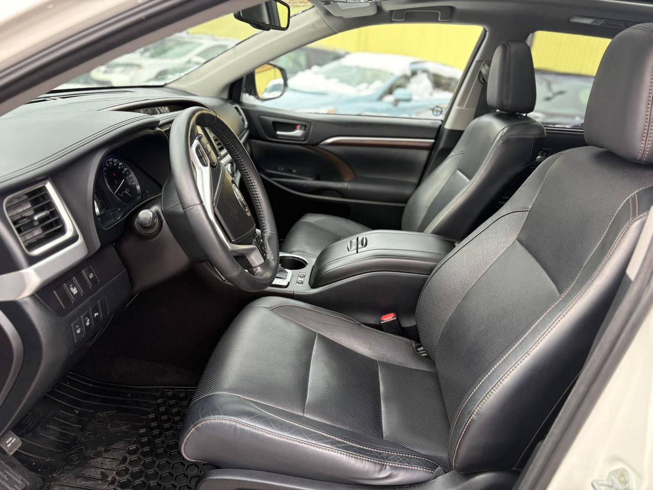 2015 Toyota Highlander LIMITED,7 PASSENGERS,NO ACCIDENT,NAV,CERTIFIED Photo