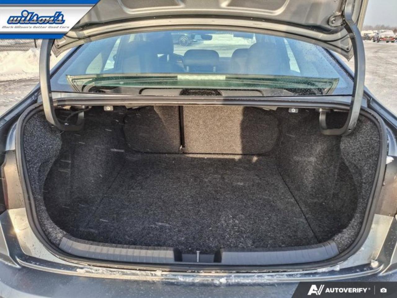 2020 Volkswagen Jetta Highline | Leather | Sunroof | Heated Seats | CarPlay + Android | Rear Camera | and More ! Photo