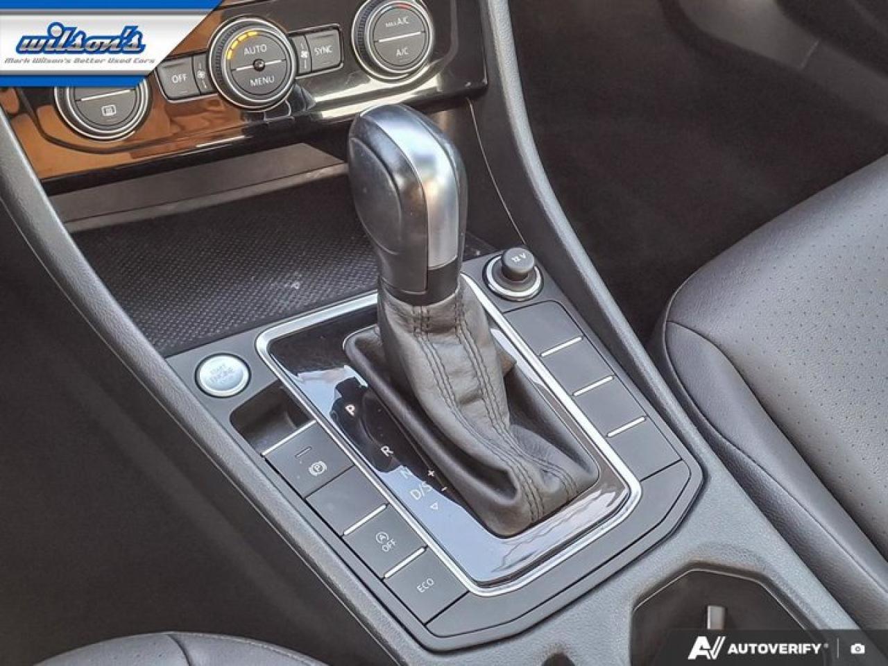 2020 Volkswagen Jetta Highline | Leather | Sunroof | Heated Seats | CarPlay + Android | Rear Camera | and More ! Photo