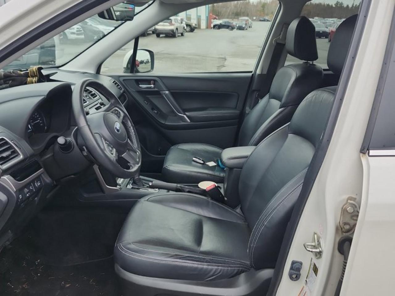 2017 Subaru Forester i Limited w/Tech Pkg AWD | Leather | Sunroof | Nav | Heated Wheel + Seats | Adaptive Cruise & More ! Photo