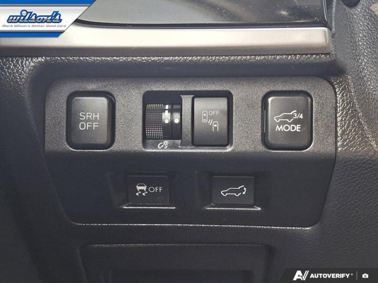 2017 Subaru Forester Limited w/Tech Pkg AWD | Leather | Sunroof | Nav | Heated Wheel + Seats | Adaptive Cruise & More ! Photo