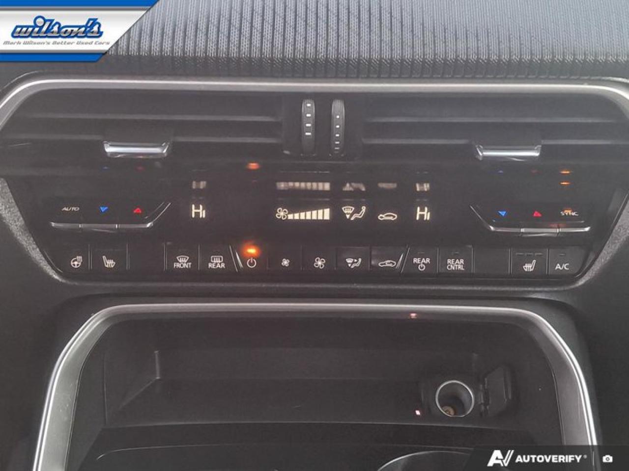 2025 Mazda CX-90 MHEV GS-L AWD | 3.3T | MHEV | 2nd Row Captain Seats | Leather | Sunroof | Heated Wheel + Seats and More ! Photo