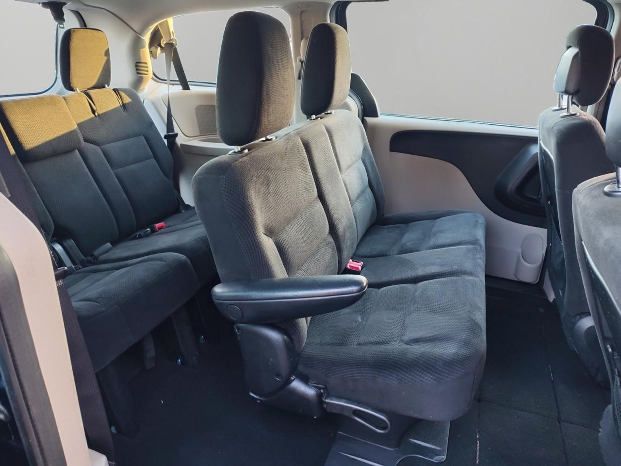 2017 Dodge Grand Caravan CANADA VALUE PACKAGE Photo