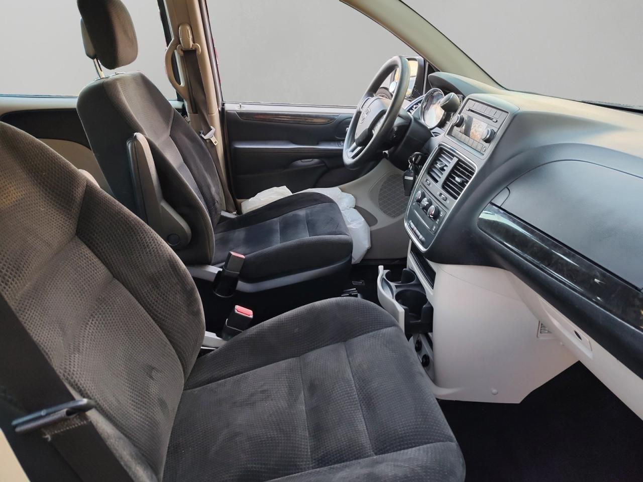 2017 Dodge Grand Caravan CANADA VALUE PACKAGE Photo