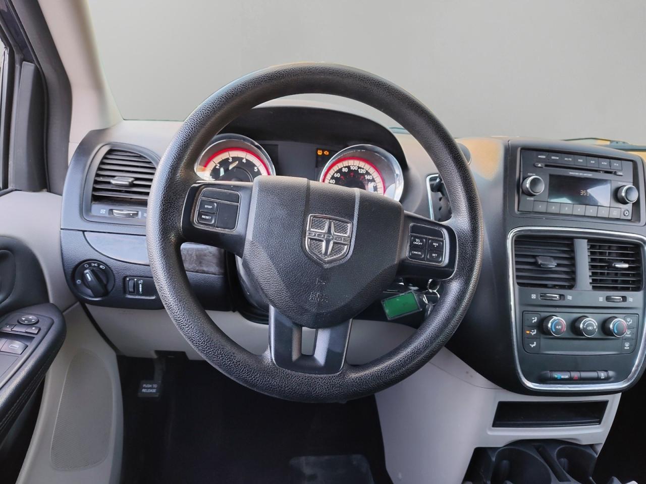 2017 Dodge Grand Caravan CANADA VALUE PACKAGE Photo