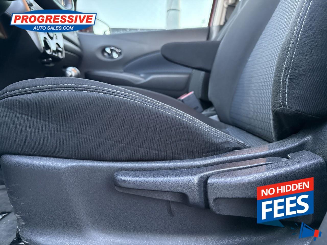 2019 Nissan Versa Note S Photo