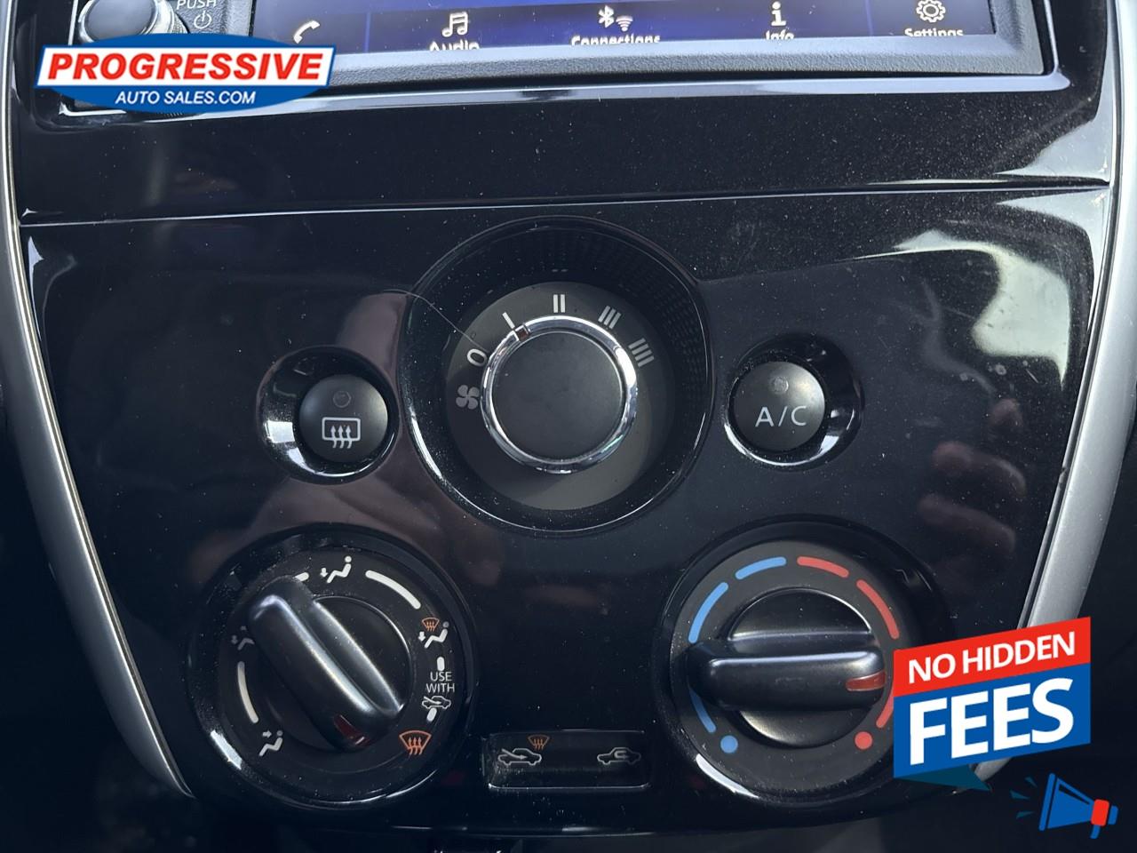 2019 Nissan Versa Note S Photo