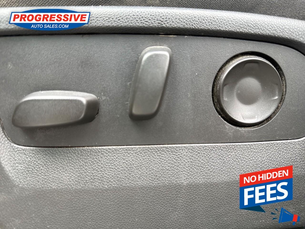 2021 Buick Envision Essence Photo