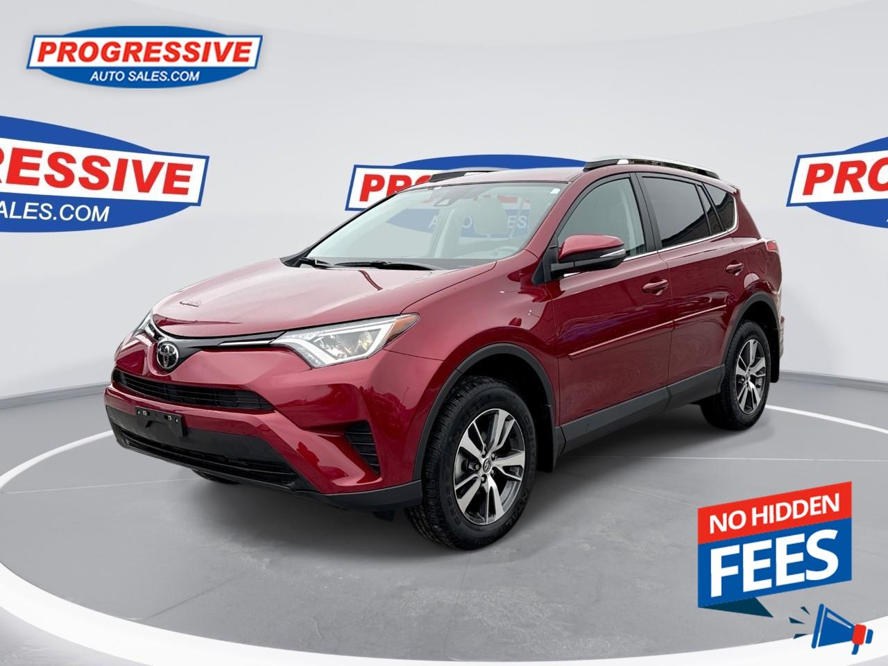 Used 2018 Toyota RAV4 LE for sale in Sarnia, ON