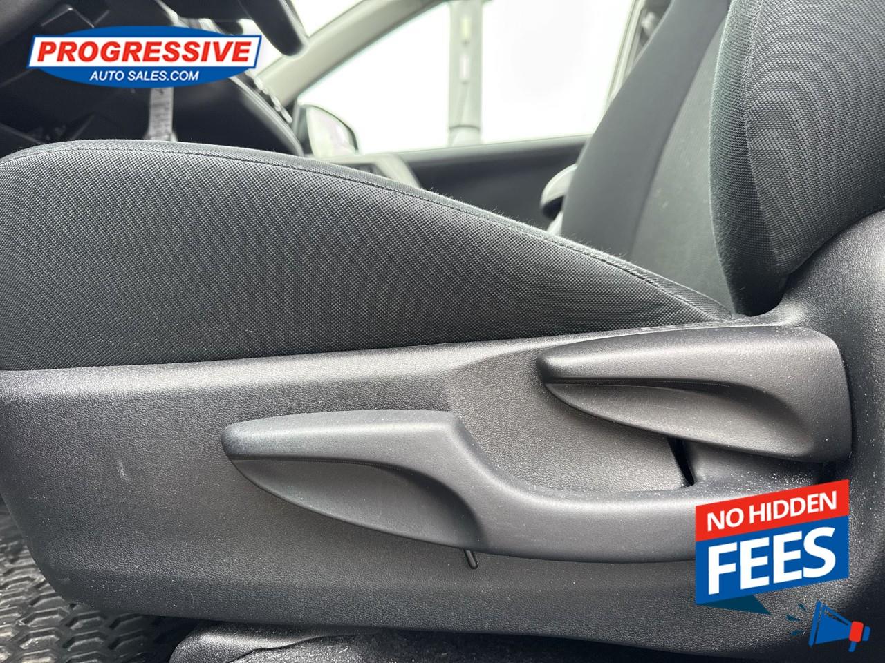 2018 Toyota RAV4 LE Photo