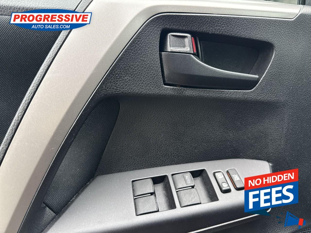 2018 Toyota RAV4 LE Photo