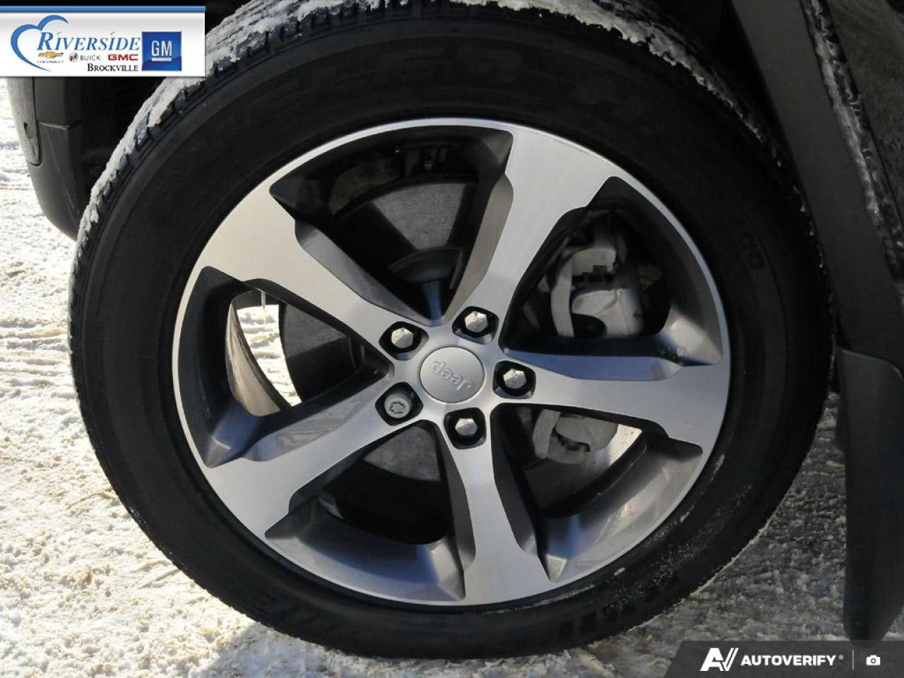 2022 Jeep Grand Cherokee 4xe  Photo