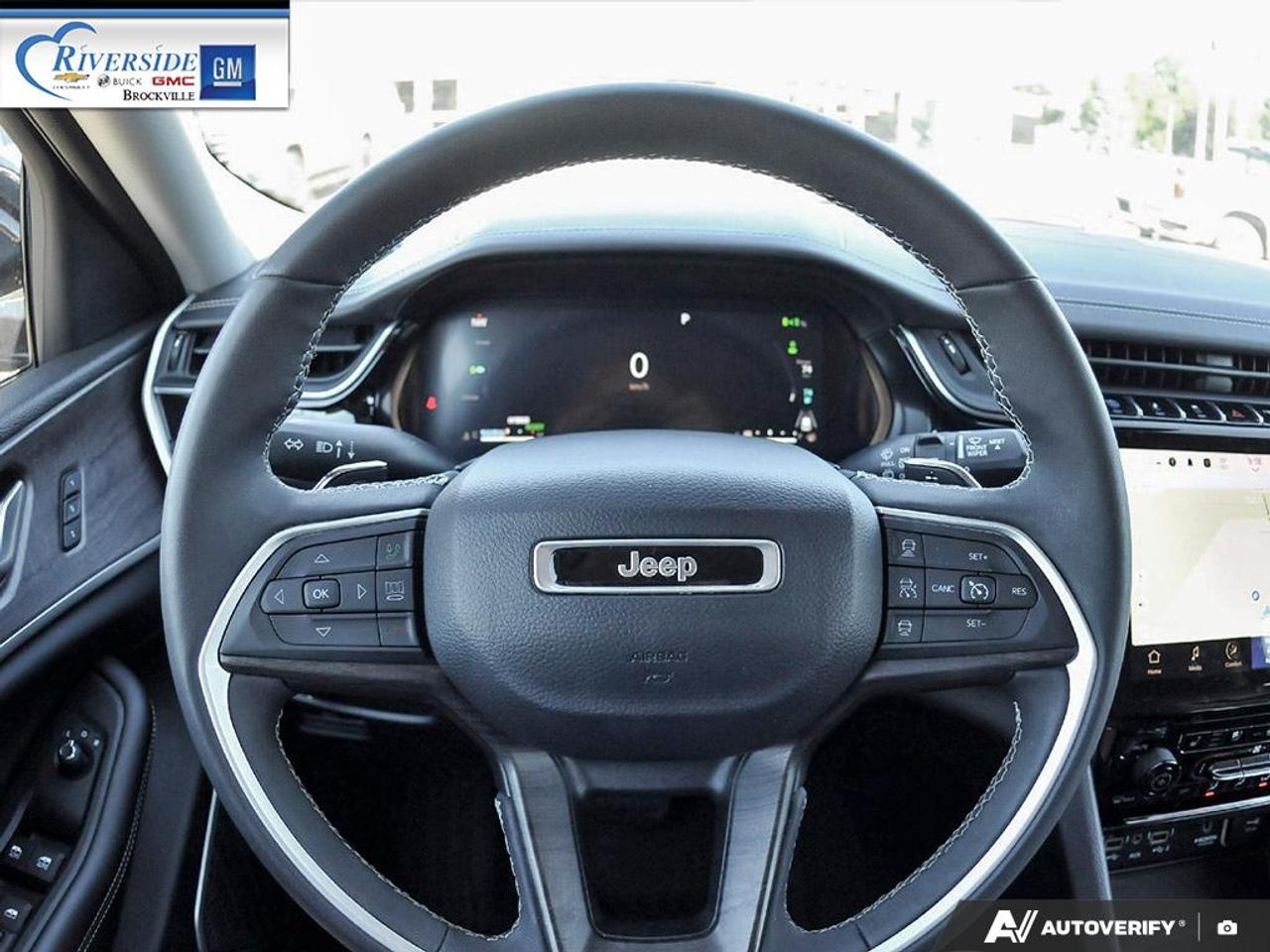 2022 Jeep Grand Cherokee 4xe  Photo