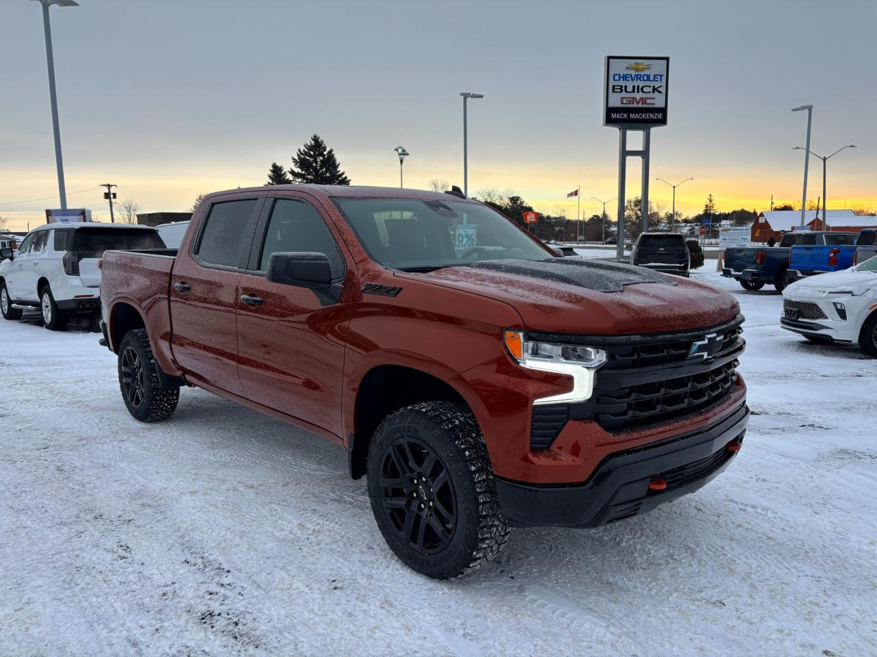 2026 Chevrolet Silverado 1500 2026 Chevrolet Silverado LT Trail Boss Crew Cab 4WD Photo