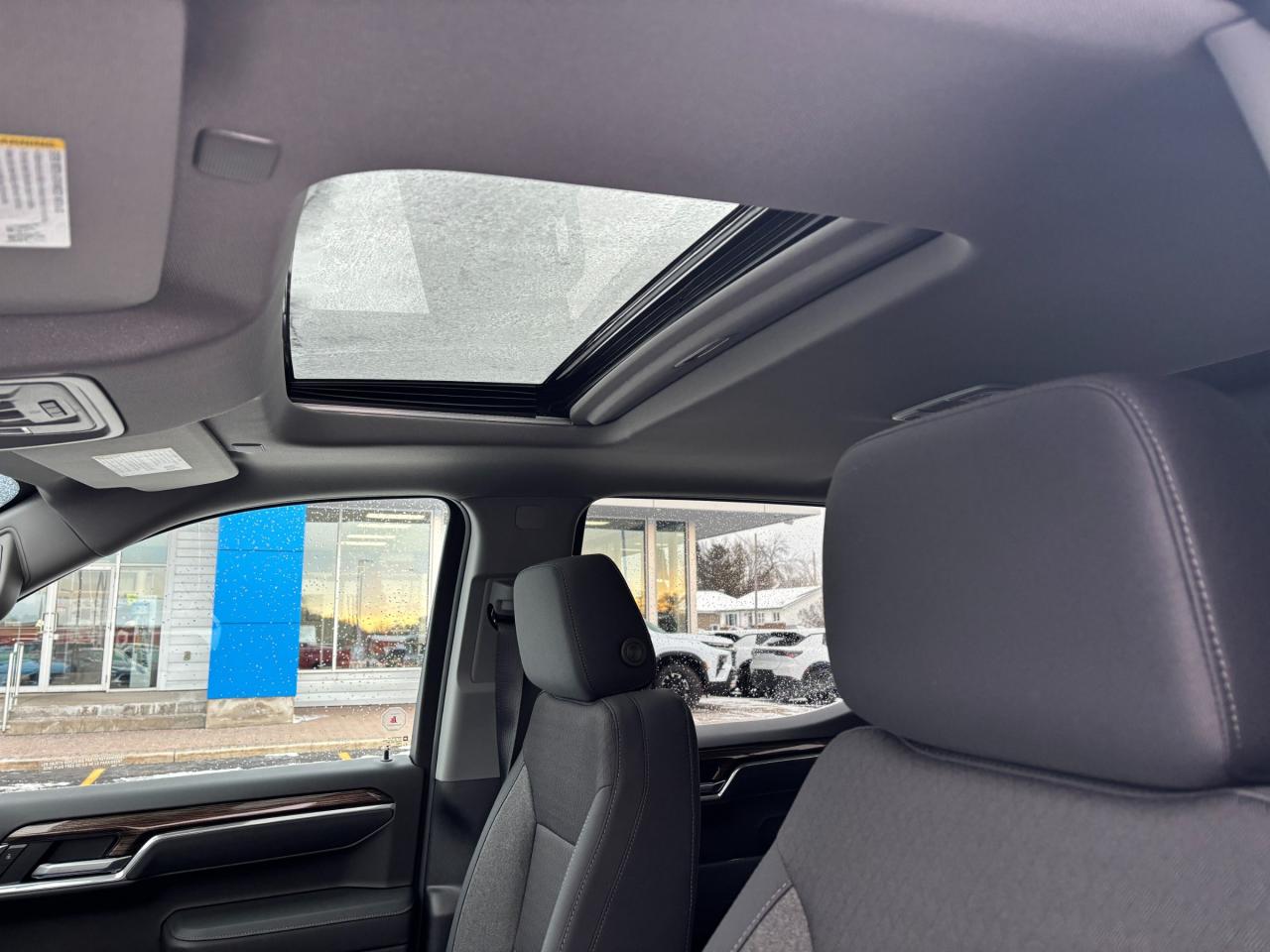 2026 Chevrolet Silverado 1500 2026 Chevrolet Silverado LT Trail Boss Crew Cab 4WD Photo