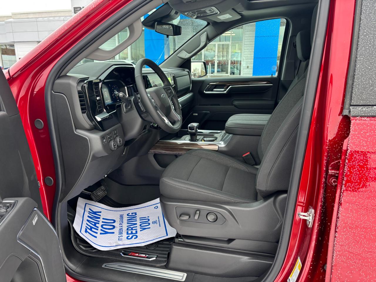 2026 Chevrolet Silverado 1500 2026 Chevrolet Silverado LT Trail Boss Crew Cab 4WD Photo