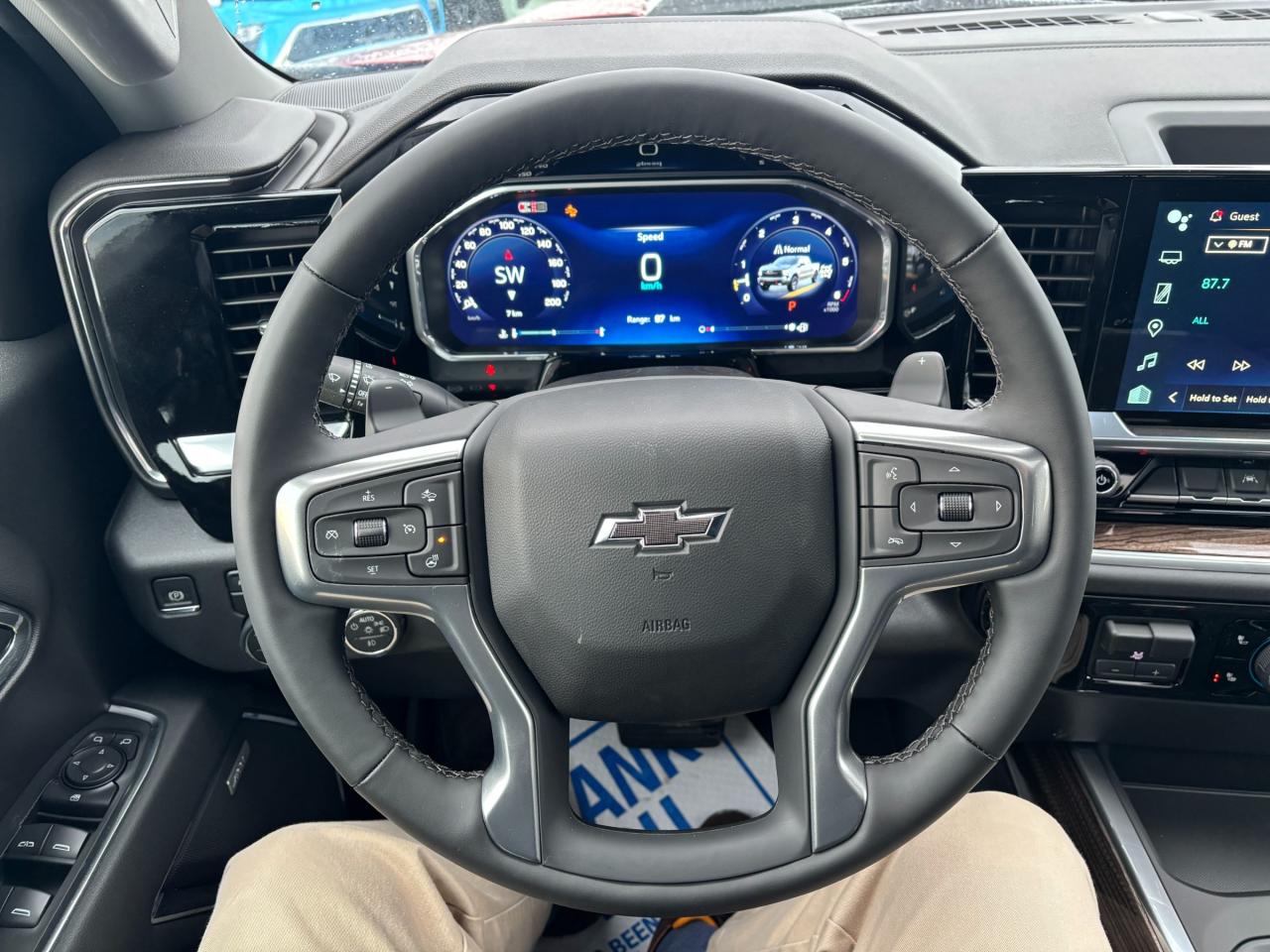 2026 Chevrolet Silverado 1500 2026 Chevrolet Silverado LT Trail Boss Crew Cab 4WD Photo