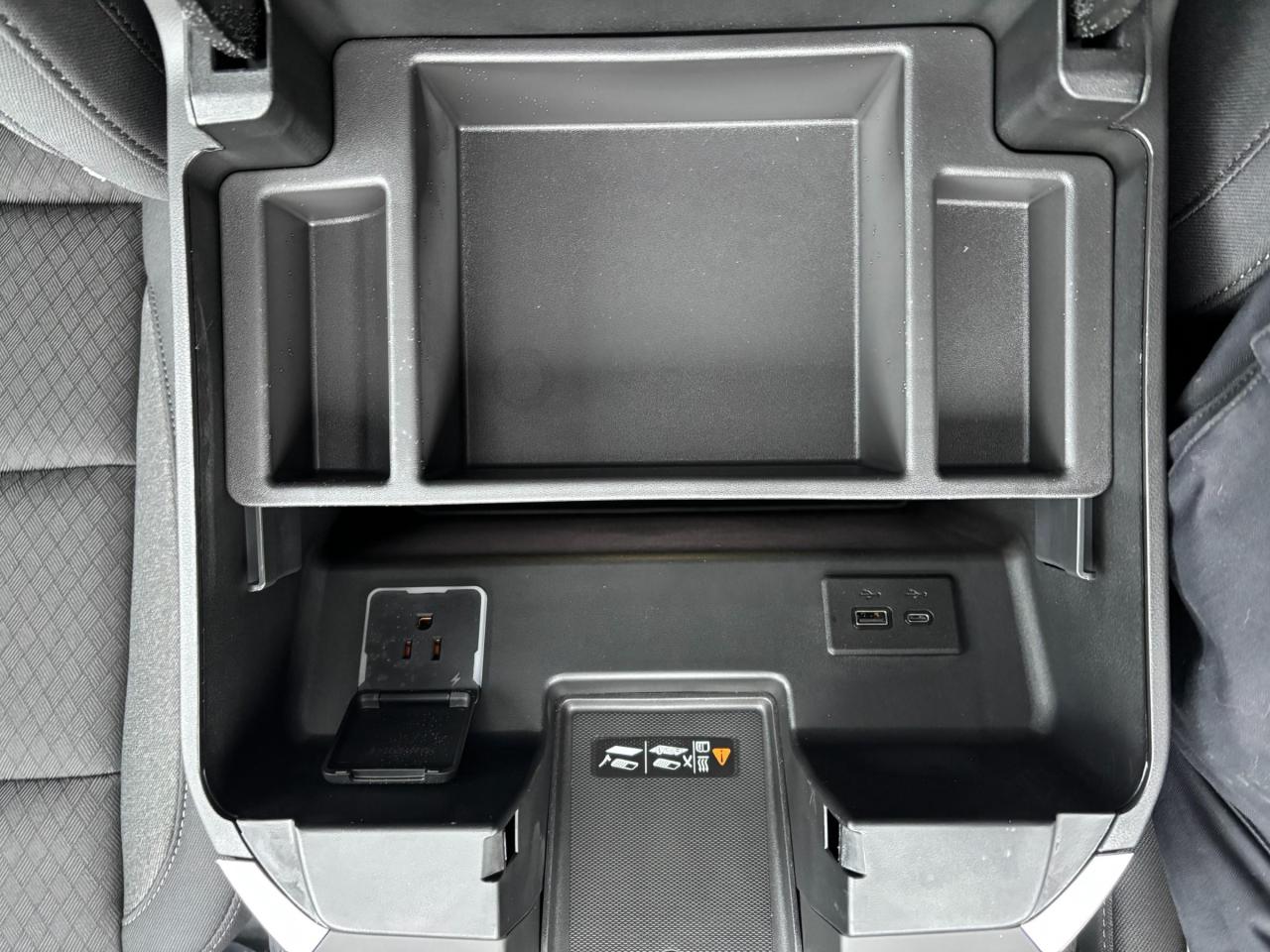 2026 Chevrolet Silverado 1500 2026 Chevrolet Silverado LT Trail Boss Crew Cab 4WD Photo