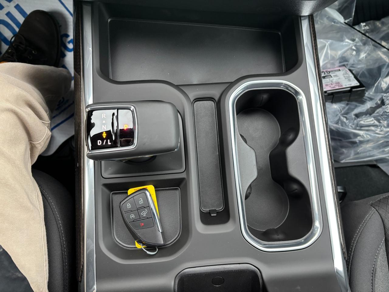 2026 Chevrolet Silverado 1500 2026 Chevrolet Silverado LT Trail Boss Crew Cab 4WD Photo