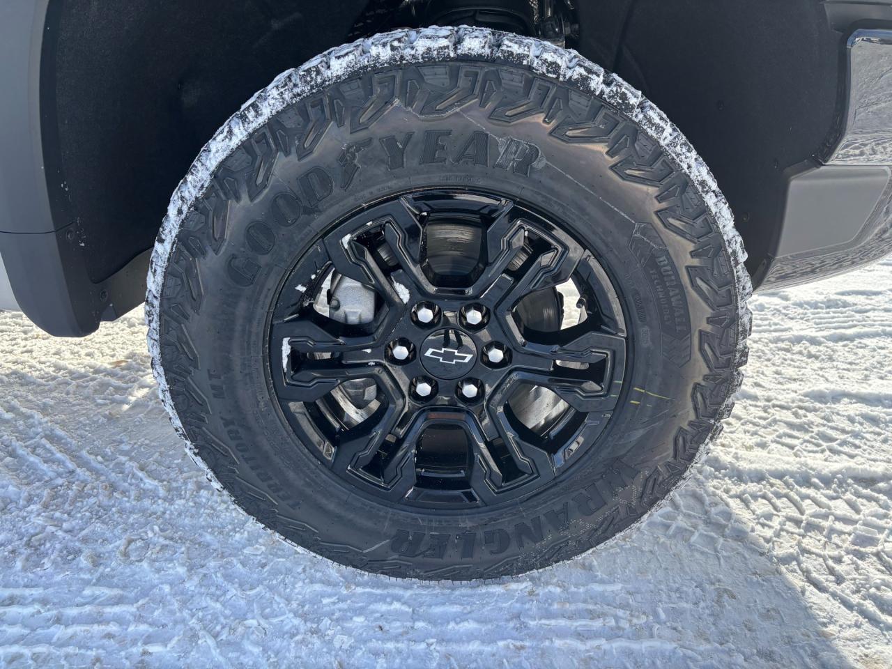 2026 Chevrolet Silverado 1500 2026 Chevrolet Silverado ZR2 Crew Cab 4WD Photo