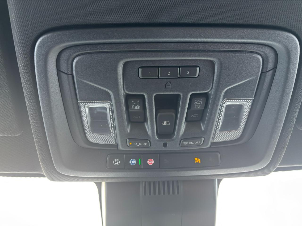 2026 Chevrolet Silverado 1500 2026 Chevrolet Silverado ZR2 Crew Cab 4WD Photo