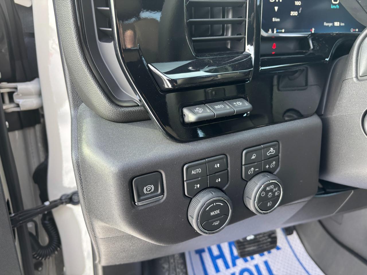 2026 Chevrolet Silverado 1500 2026 Chevrolet Silverado ZR2 Crew Cab 4WD Photo