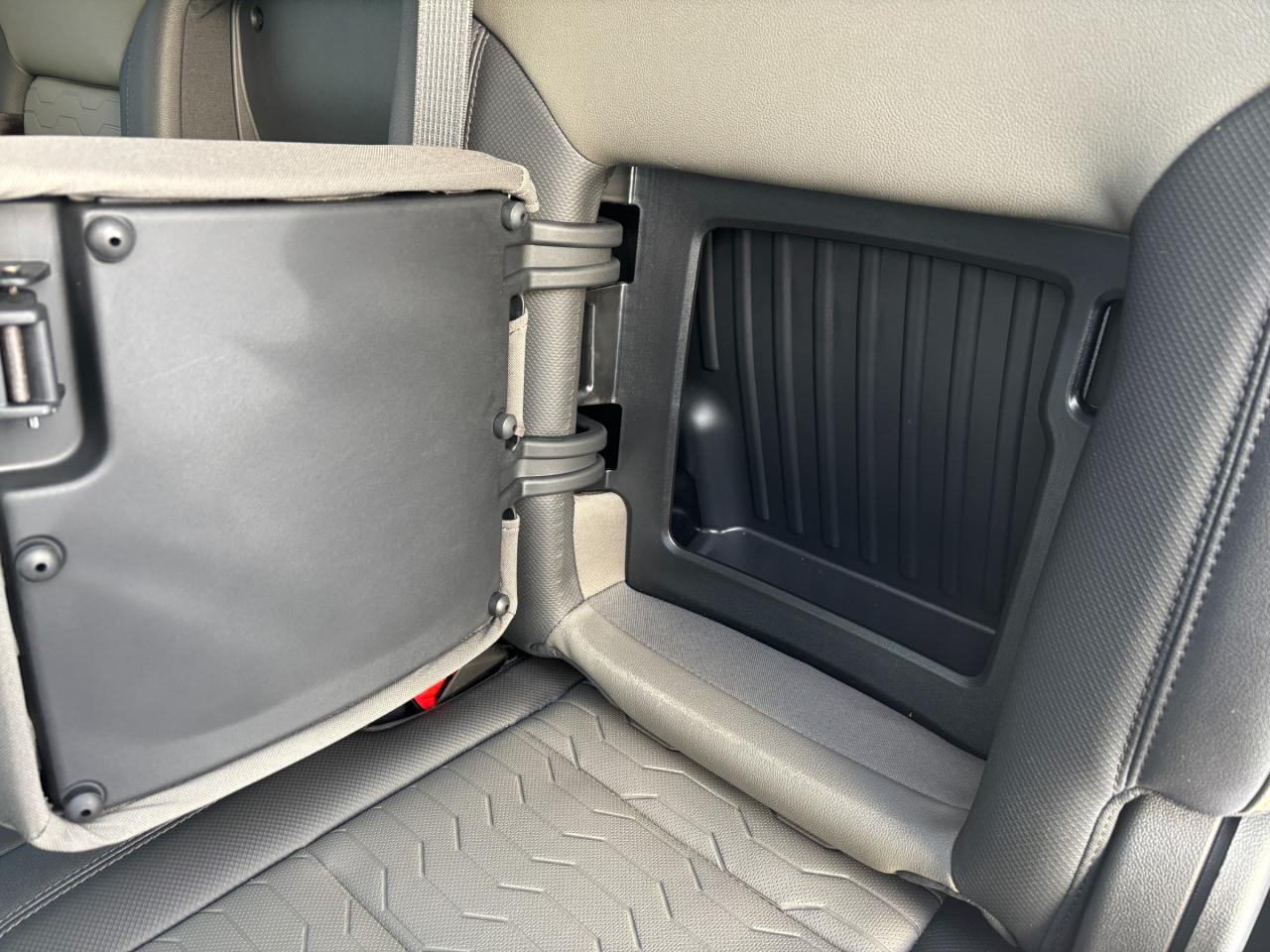 2026 Chevrolet Silverado 1500 2026 Chevrolet Silverado ZR2 Crew Cab 4WD Photo