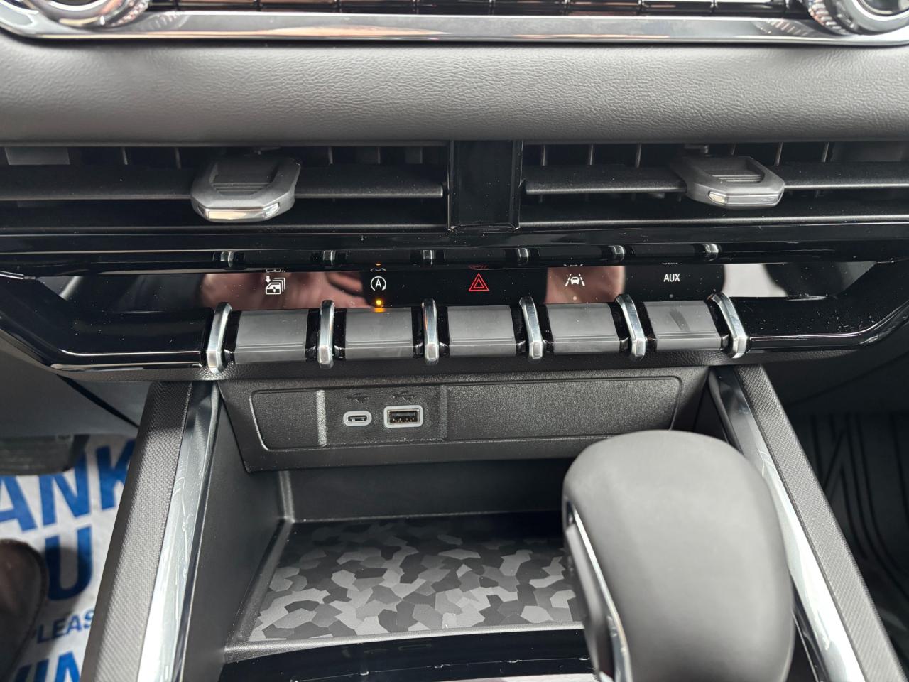 2026 GMC Canyon 2026 GMC Canyon Elevation Crew Cab 4WD Photo