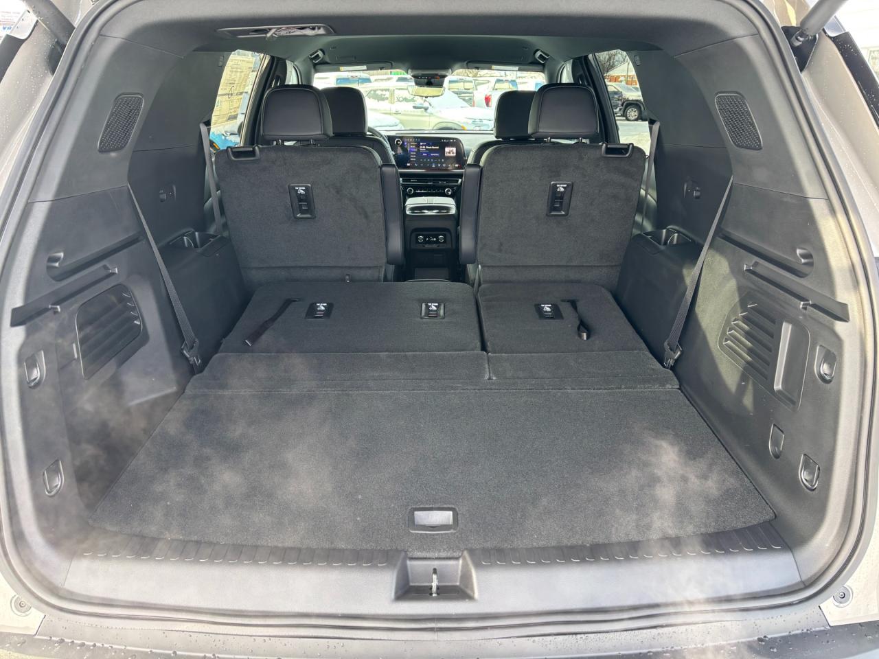 2026 Chevrolet Traverse 2026 Chevrolet Traverse Z71 AWD Photo