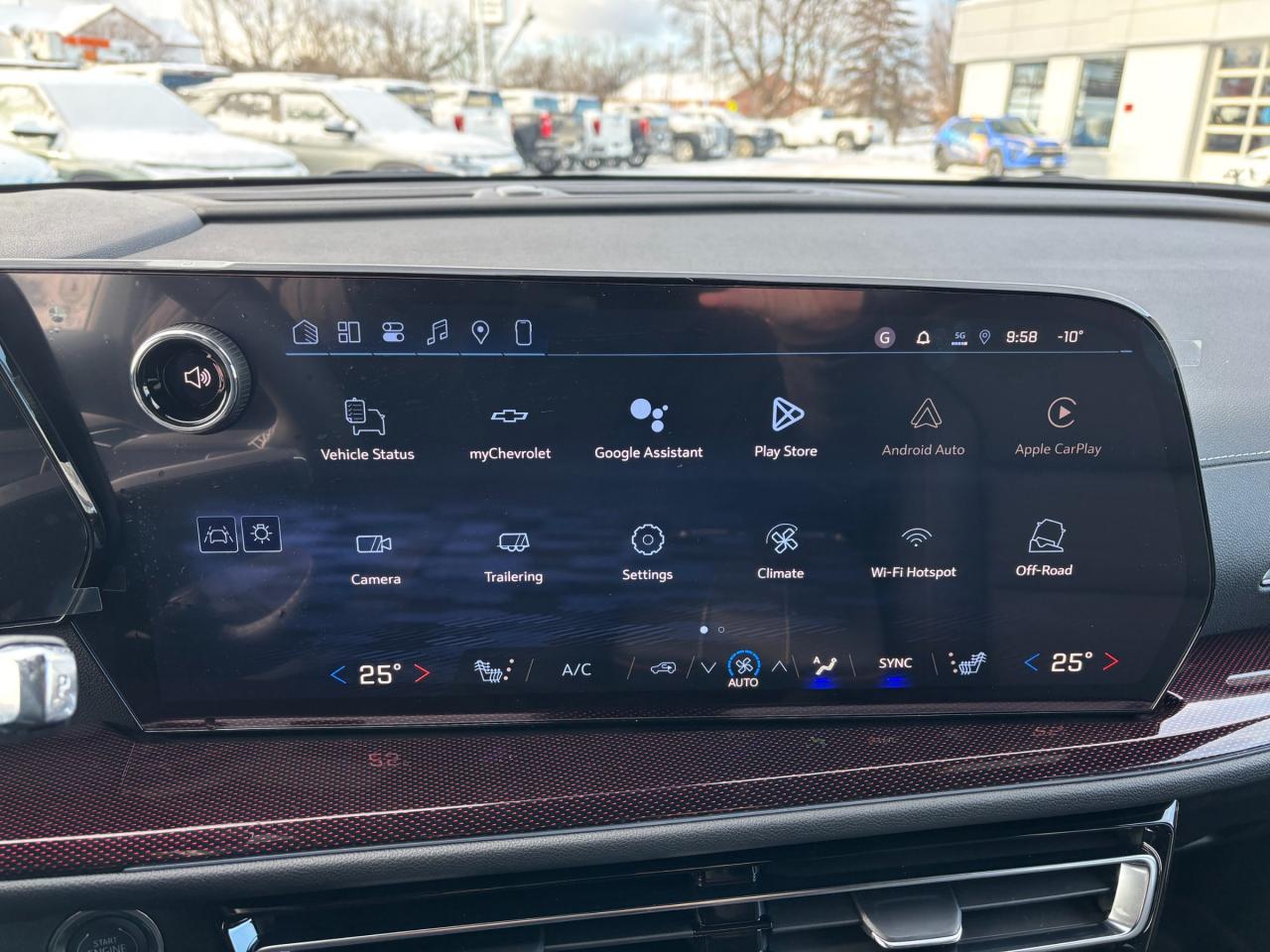 2026 Chevrolet Traverse 2026 Chevrolet Traverse Z71 AWD Photo