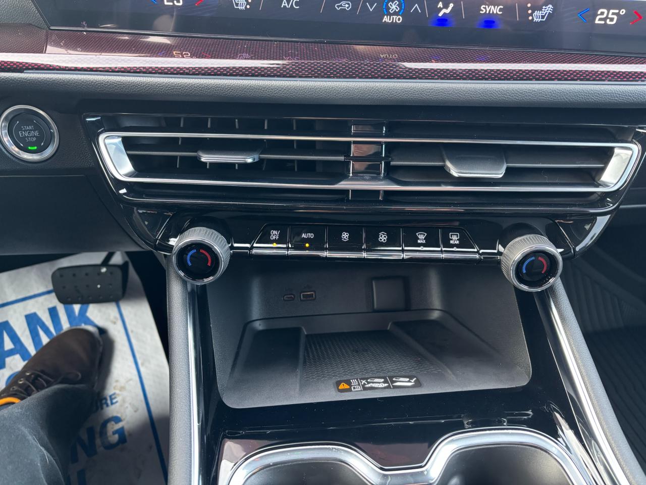 2026 Chevrolet Traverse 2026 Chevrolet Traverse Z71 AWD Photo