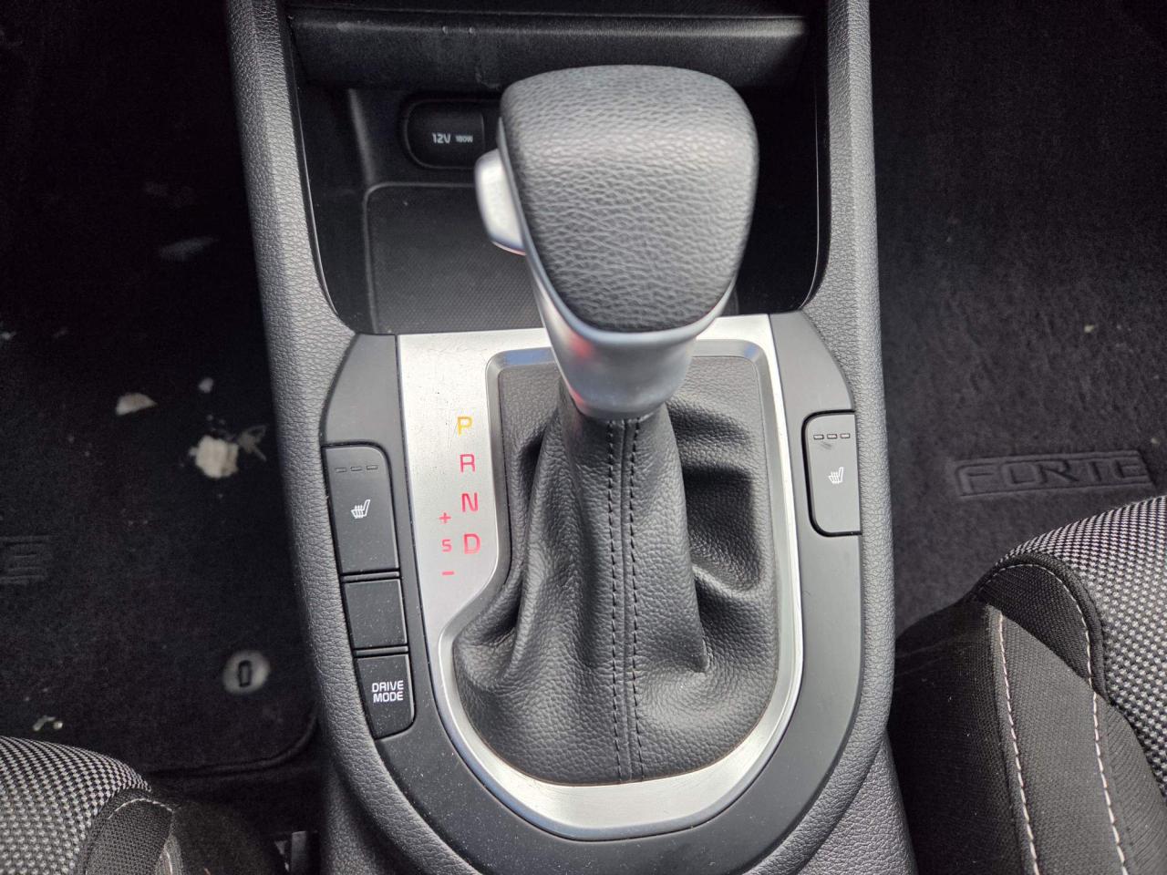 2022 Kia Forte LX One Owner | 15" Wheels Photo