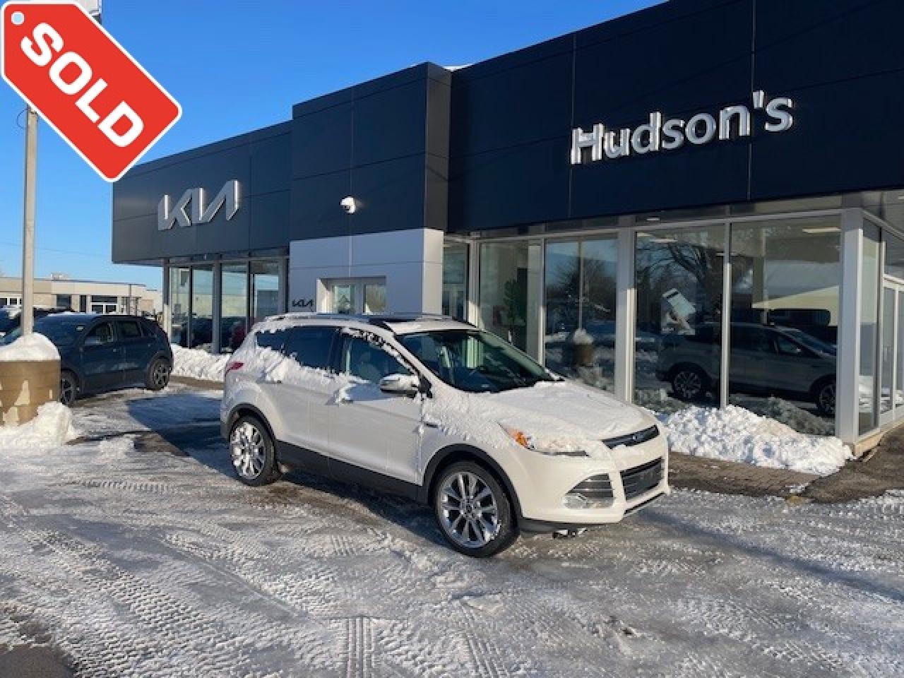 Used 2016 Ford Escape SE HAL Certified | Navigation Panoramic Sunroof | Remote Start | 19