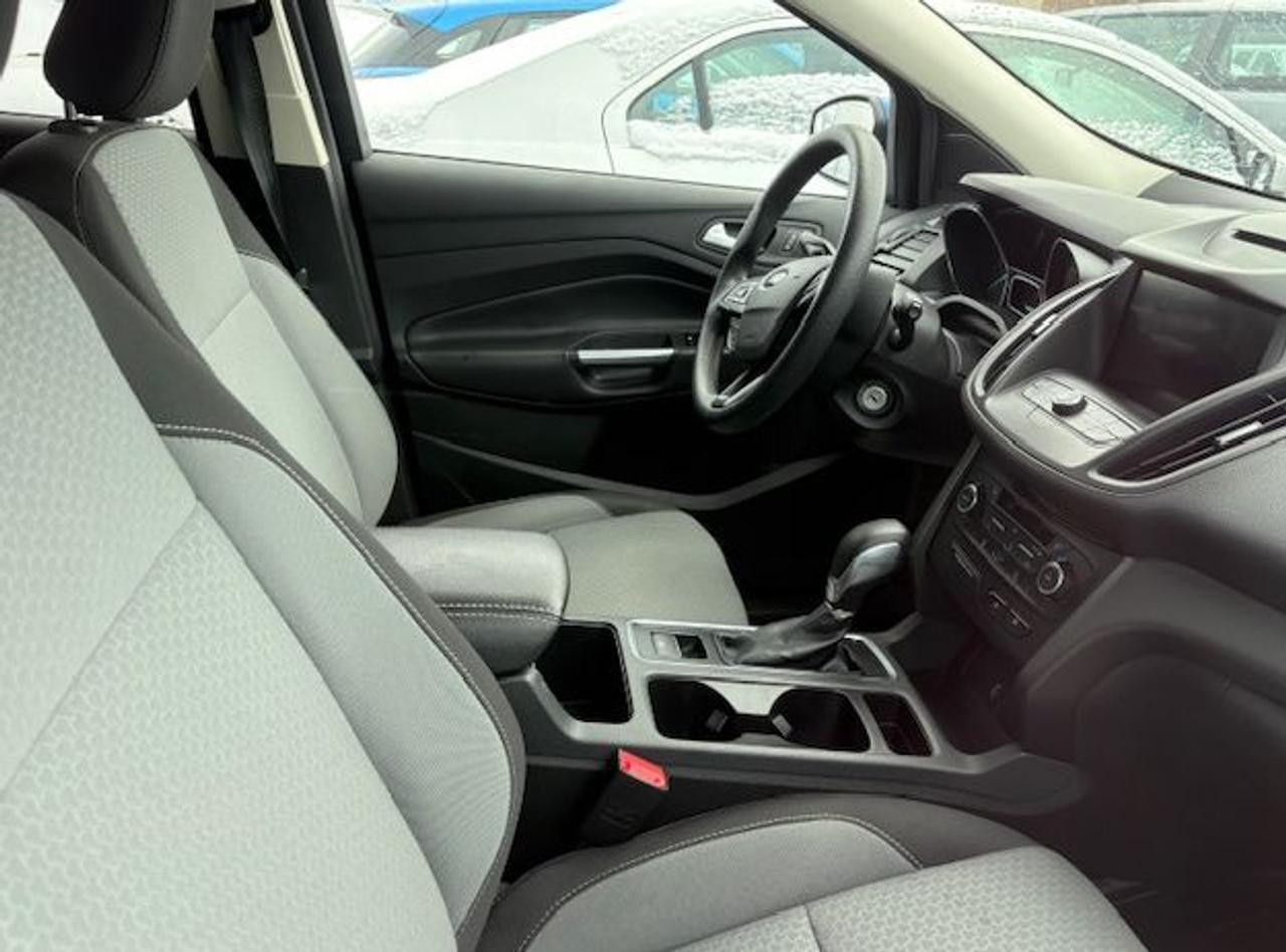 2018 Ford Escape SE Photo