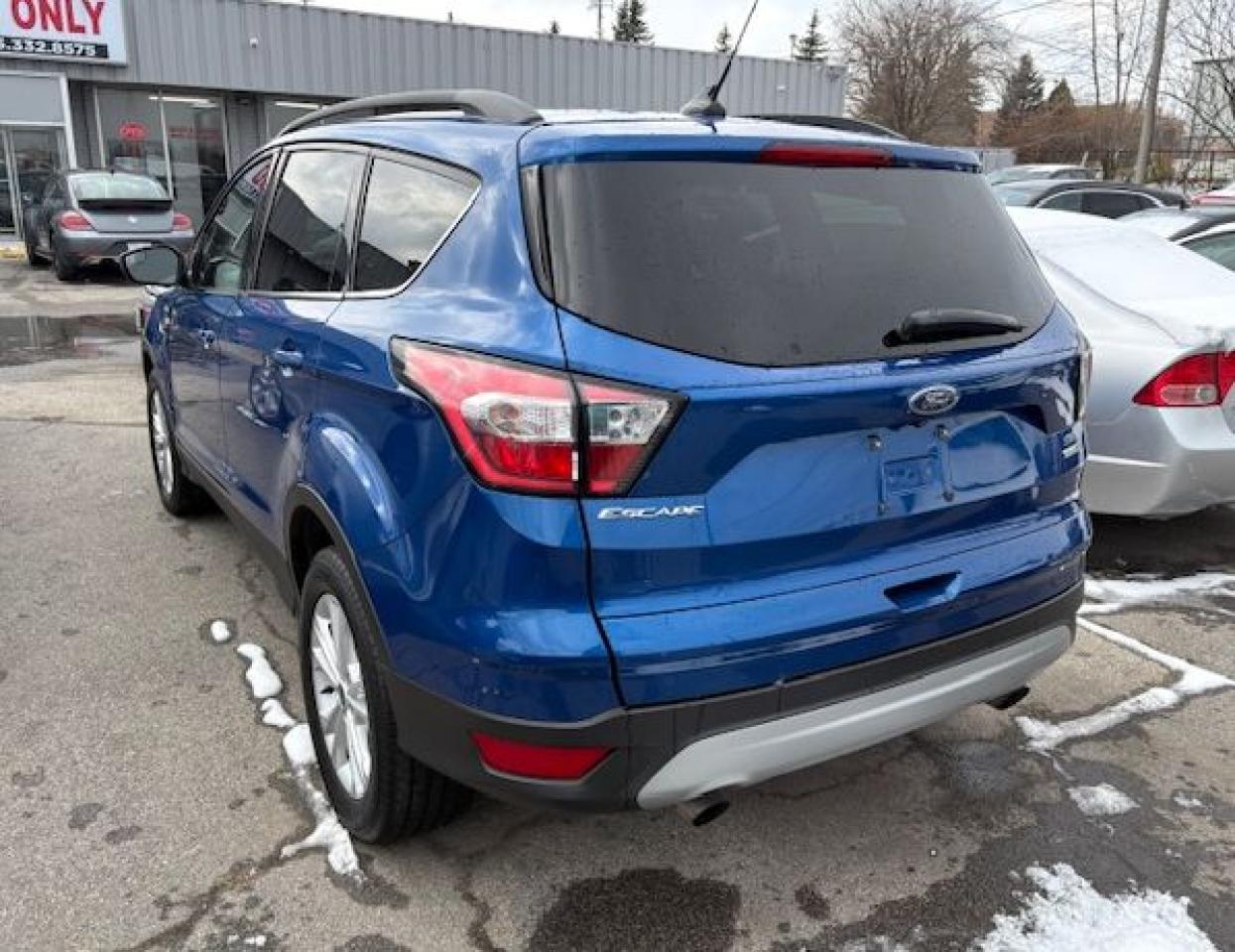 2018 Ford Escape SE Photo