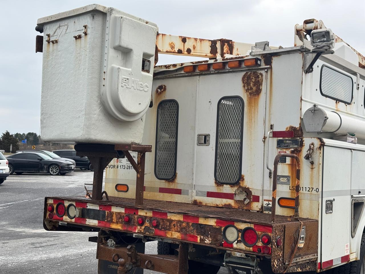 2008 Ford SUPER DUTY F-550 DRW XL **BOOM TRUCK**ONE OWNER** - Photo #16