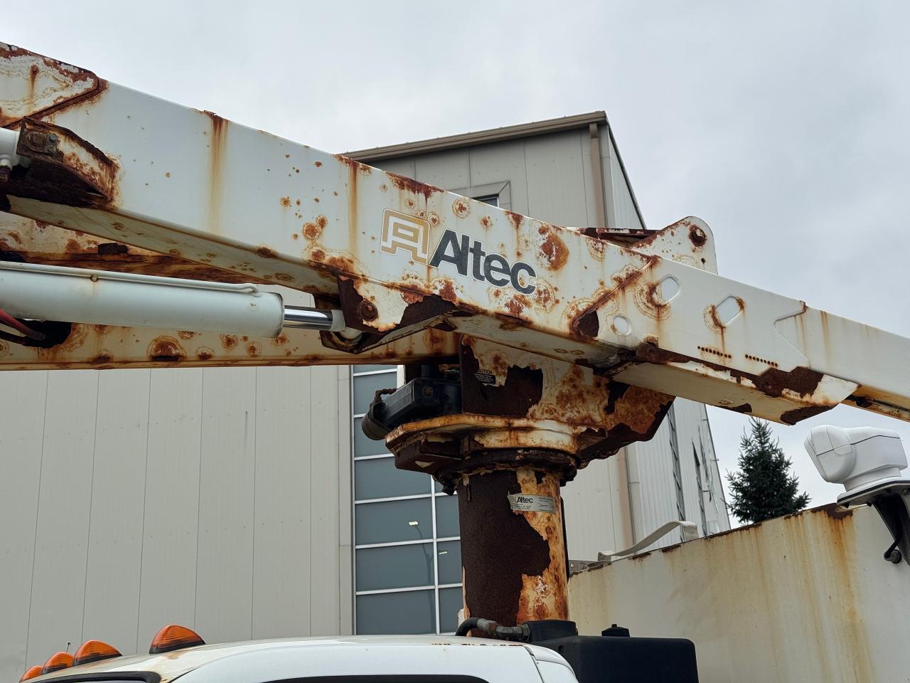 2008 Ford SUPER DUTY F-550 DRW XL **BOOM TRUCK**ONE OWNER** - Photo #20