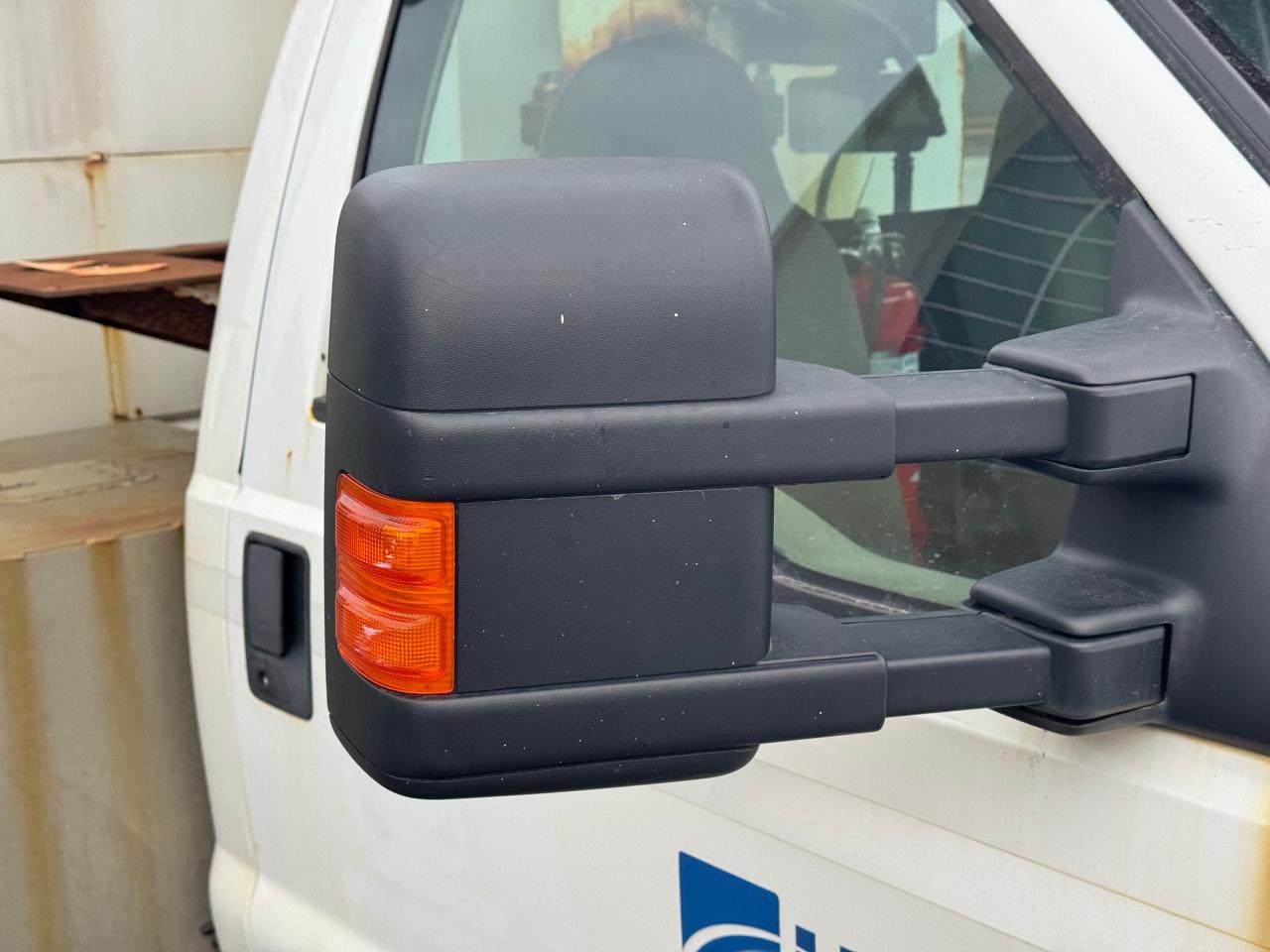 2008 Ford SUPER DUTY F-550 DRW XL **BOOM TRUCK**ONE OWNER** - Photo #13