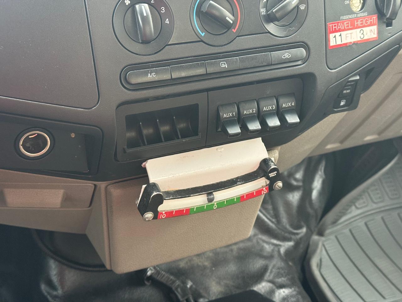 2008 Ford SUPER DUTY F-550 DRW XL **BOOM TRUCK**ONE OWNER** - Photo #26