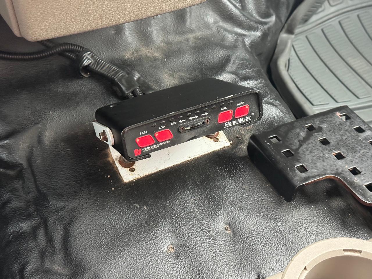 2008 Ford SUPER DUTY F-550 DRW XL **BOOM TRUCK**ONE OWNER** - Photo #27