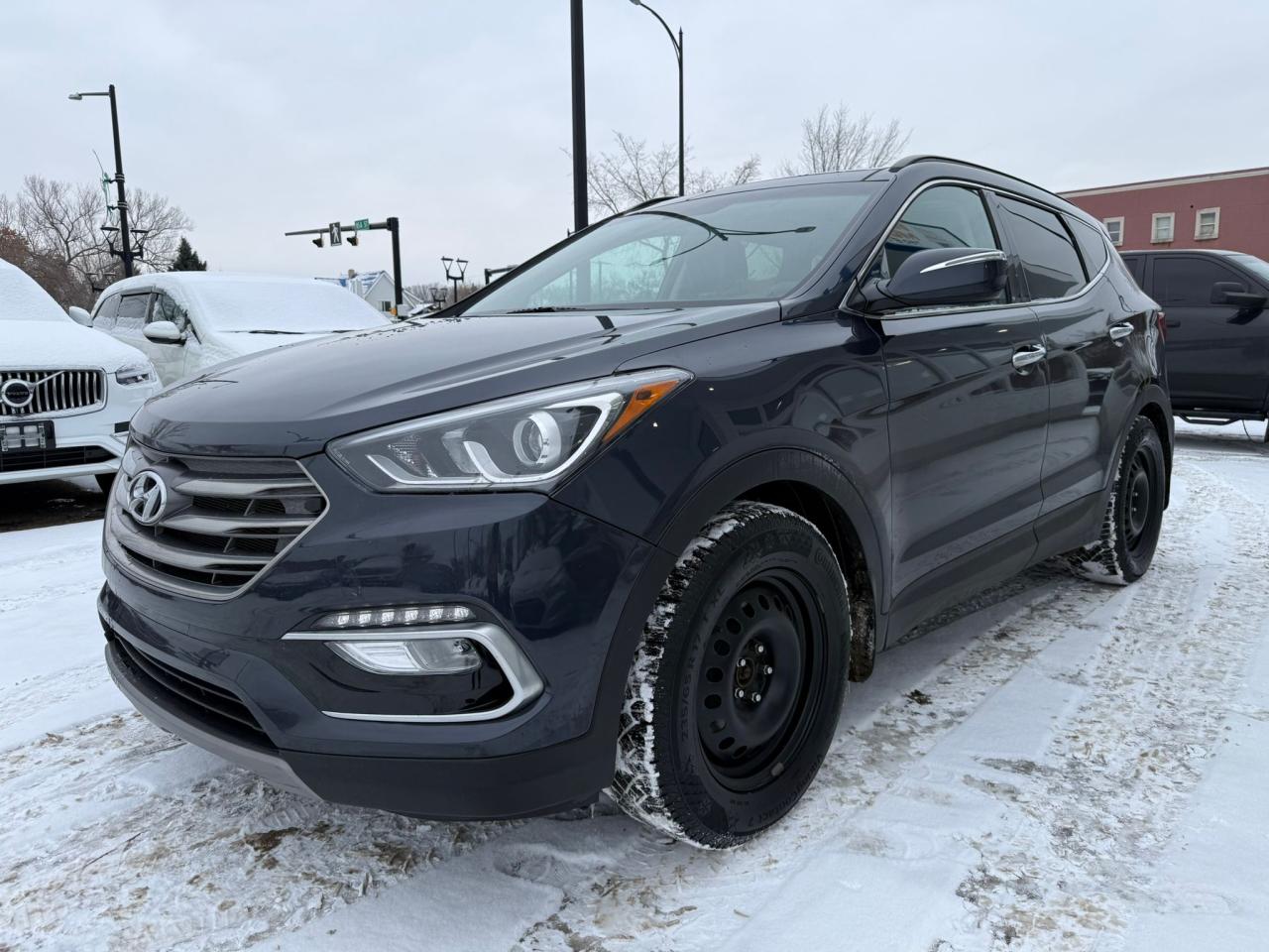2017 Hyundai Santa Fe Sport SE AWD | TWO SETS OF TIRES | ALL CREDIT ACCEPTED!! - Photo #3