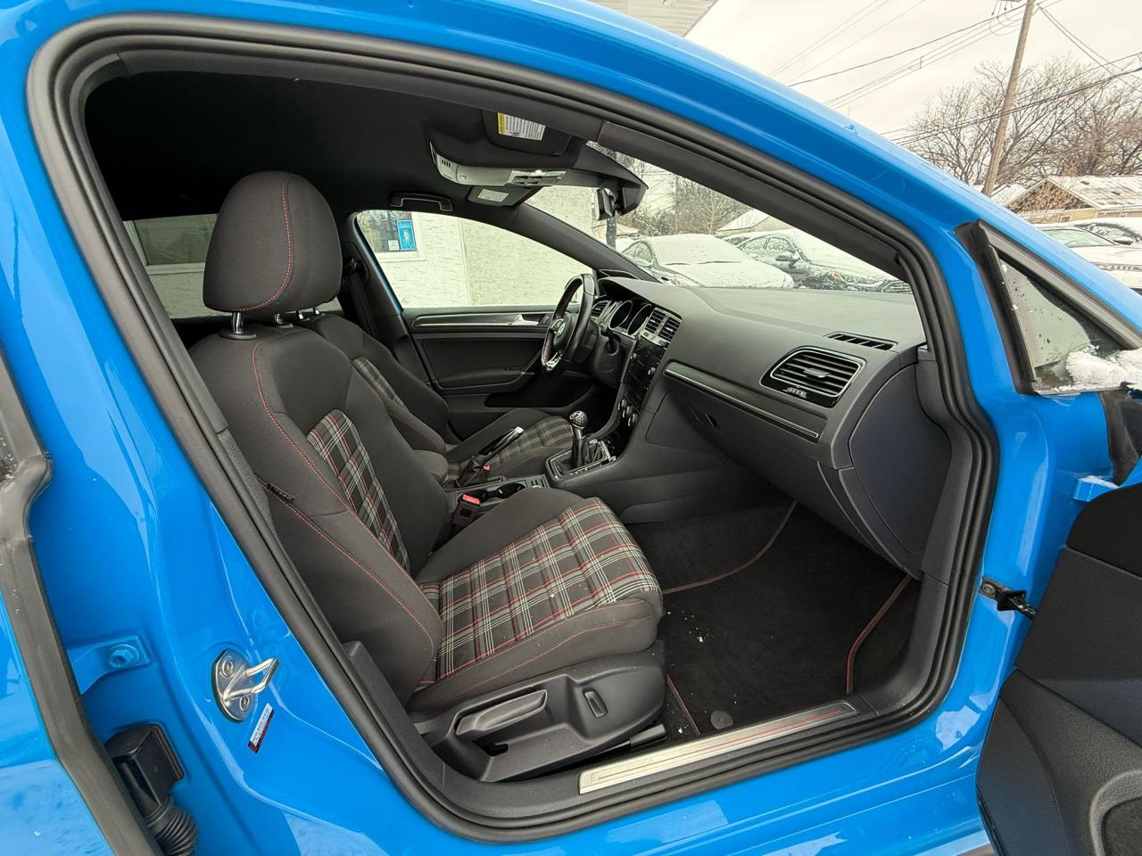 2019 Volkswagen Golf GTI | ALL CREDIT ACCEPTED!! - Photo #16