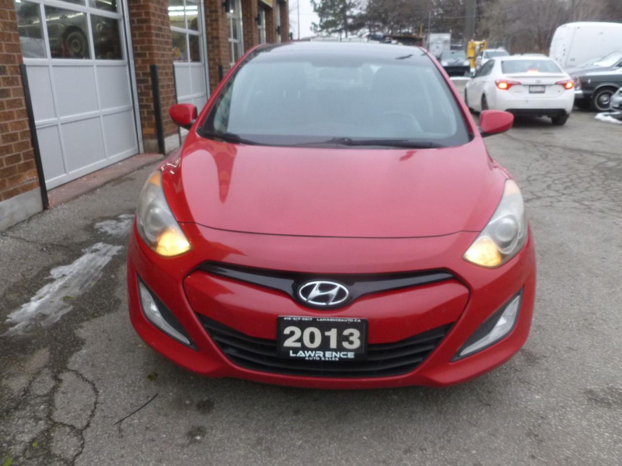 2013 Hyundai Elantra GT GLS - Photo #2